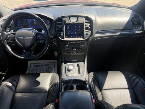 Used 2023 Chrysler 300 C RWD image 14