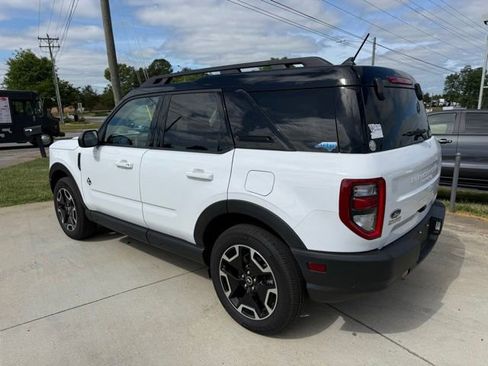Used 2024 Ford Bronco Sport Outer Banks w/ Tech Package AWD/4WD image 8