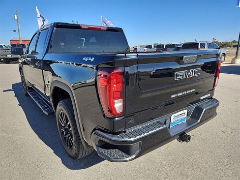 Used 2022 GMC Sierra 1500 Elevation w/ LPO, Elevation Black Package image 5