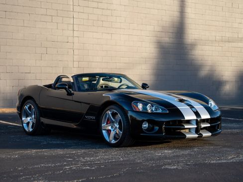 Used 2006 Dodge Viper SRT-10 image 13