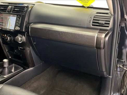 Used 2021 Toyota 4Runner TRD Off-Road Premium w/ Moonroof Package AWD/4WD image 15