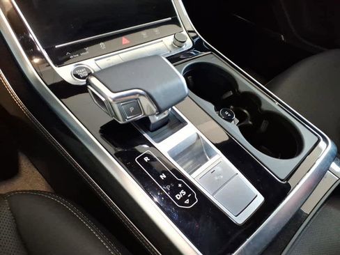 Used 2025 Audi Q7 Premium Plus w/ Premium Plus Package image 14