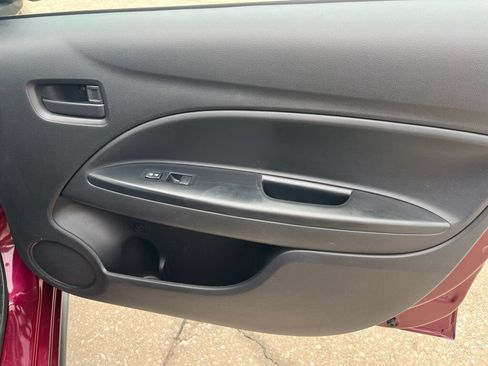 Used 2024 Mitsubishi Mirage FWD image 30