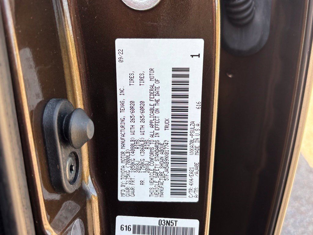Used 2022 Toyota Tundra Limited w/ Power Package RWD image 28