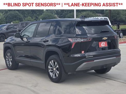 Used 2026 Chevrolet Equinox LT FWD image 6