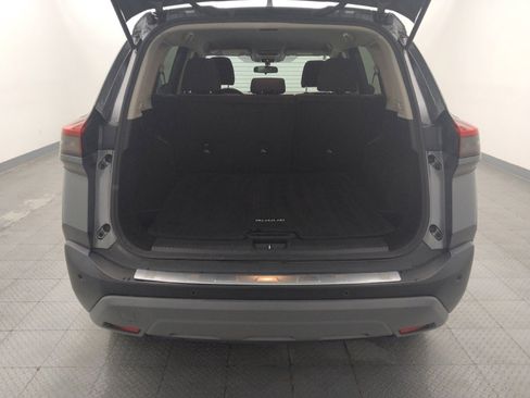 Used 2021 Nissan Rogue SV image 29