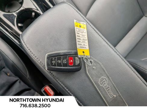 Used 2017 Toyota Prius Prime Premium w/ Preferred Accessory Package image 18