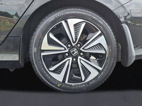 Used 2017 Honda Civic EX-L image 11