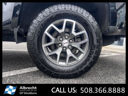 Used 2021 GMC Canyon AT4 image 31