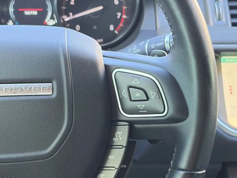 Used 2019 Land Rover Range Rover Evoque SE Premium AWD/4WD image 29