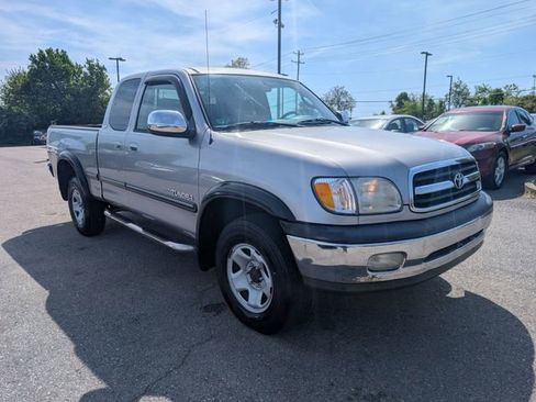 Used 2002 Toyota Tundra SR5 AWD/4WD image 1