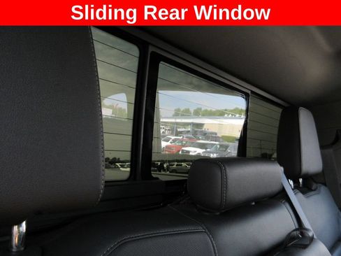 Used 2021 GMC Sierra 2500 SLT AWD/4WD image 26