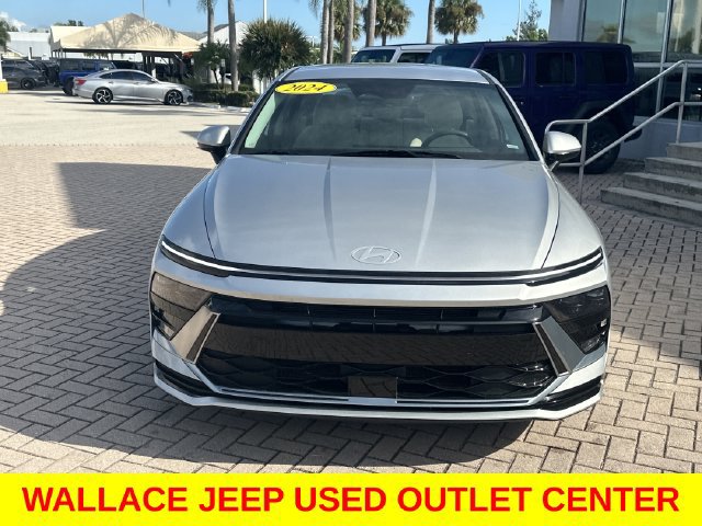 Used 2024 Hyundai Sonata SEL FWD image 4