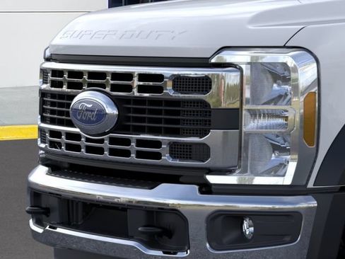 New 2026 Ford F450 XLT w/ XLT Value Package AWD/4WD image 21