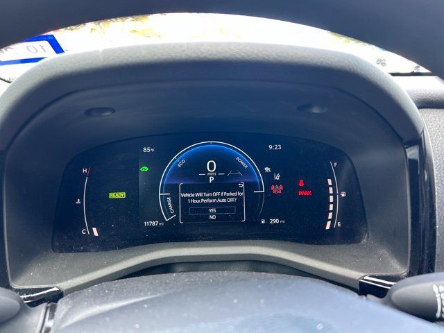 Used 2025 Toyota Camry LE w/ Convenience Package FWD image 12