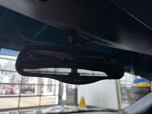 Used 2002 Chevrolet Corvette Coupe w/ Preferred Equipment Group2 image 15