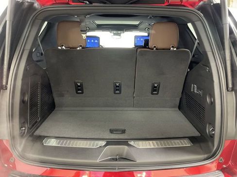 New 2026 Chevrolet Tahoe High Country image 25