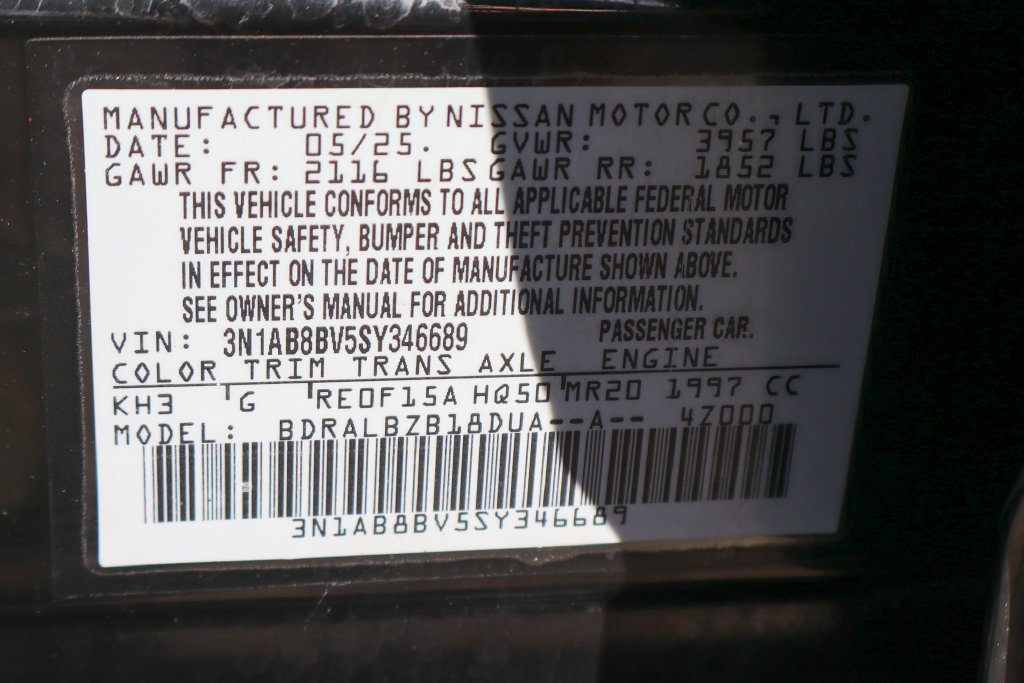 Used 2025 Nissan Sentra S FWD image 44