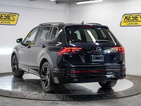 Used 2023 Volkswagen Tiguan SE R-Line FWD image 2