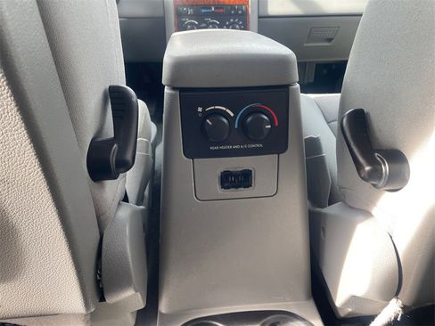 Used 2007 Dodge Durango SLT image 19