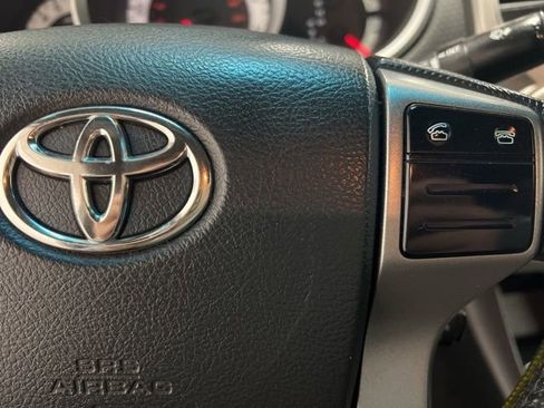 Used 2013 Toyota Tacoma 4x4 Double Cab w/ TRD Off-Road Pkg image 19