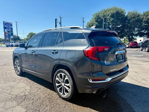 Used 2020 GMC Terrain SLT w/ Preferred Package FWD image 5