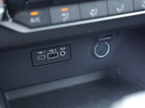 Used 2025 Nissan Altima 2.5 S FWD image 17