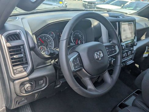 New 2026 RAM 1500 Express AWD/4WD image 12
