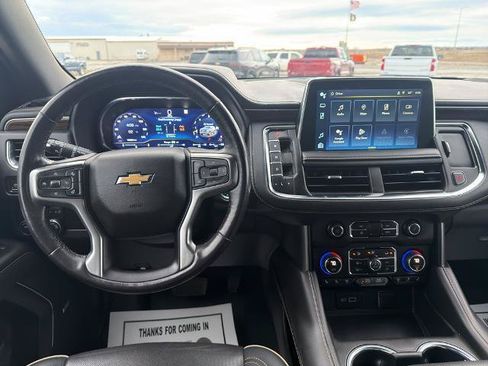 Used 2023 Chevrolet Tahoe Premier AWD/4WD image 12
