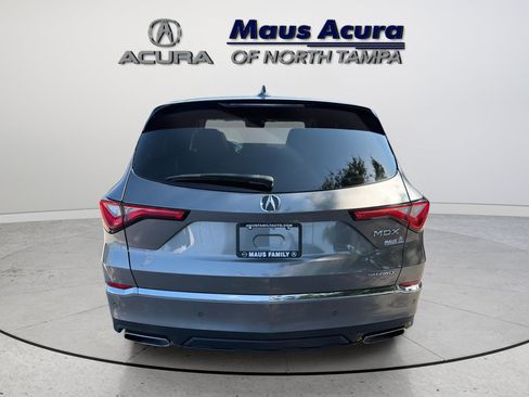 Used 2023 Acura MDX SH-AWD w/ Technology Package image 7