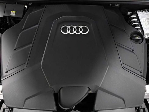New 2026 Audi Q8 Premium Plus AWD/4WD image 40
