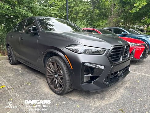 Used 2026 BMW X6 M Competition AWD/4WD image 1