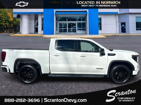 Certified 2022 GMC Sierra 1500 Elevation w/ LPO, Elevation Black Package image 4