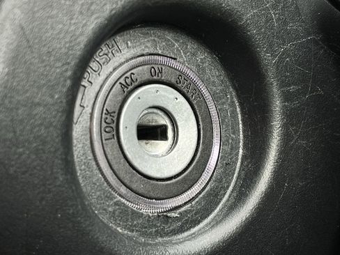 Used 2023 Toyota Camry SE FWD image 19