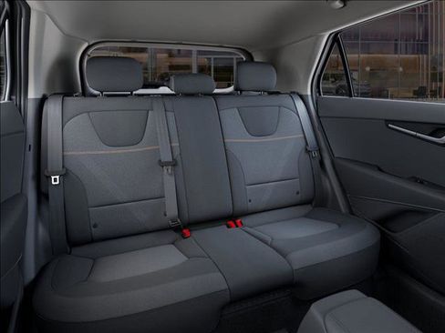 New 2025 Kia Niro LX image 16