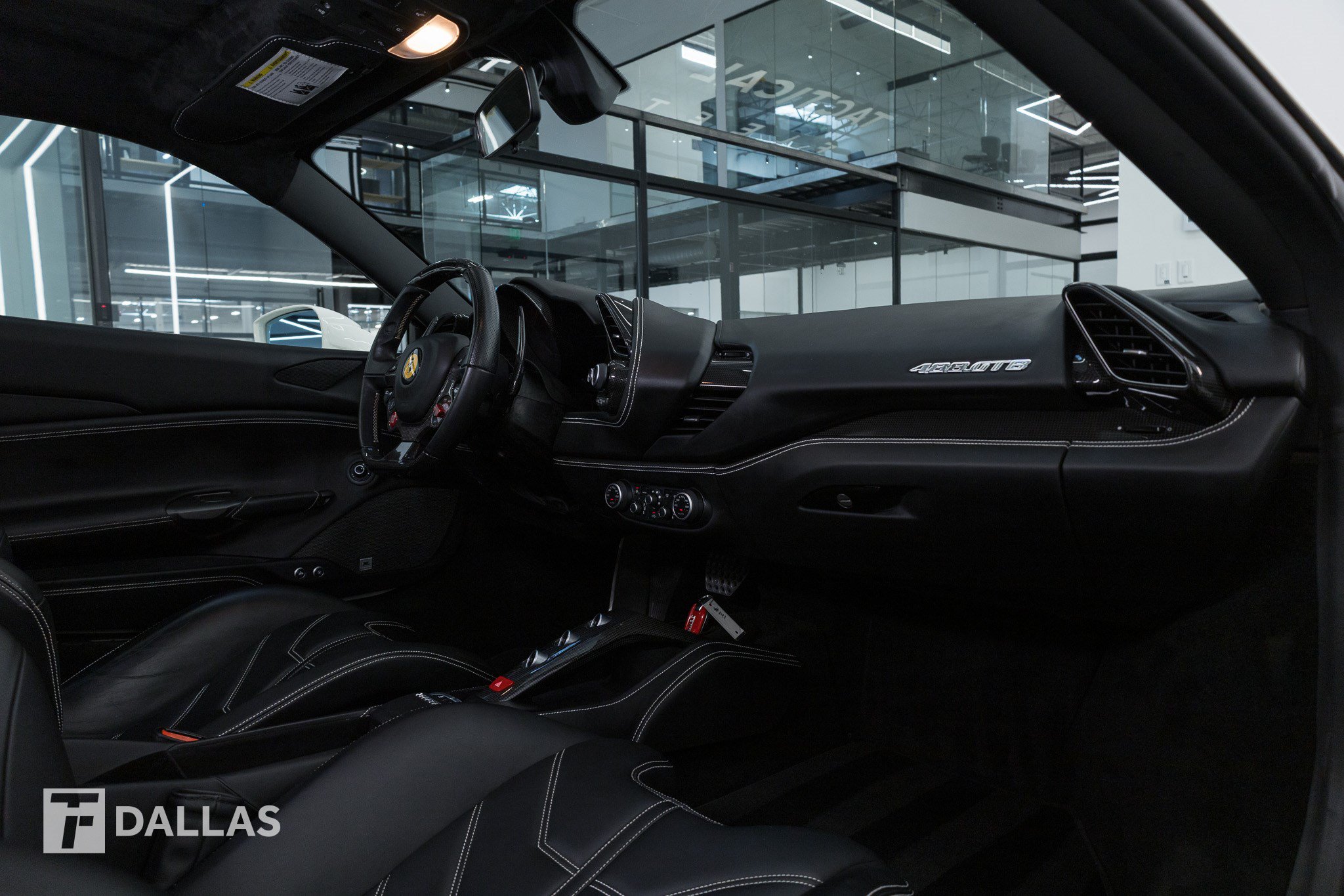 Used 2017 Ferrari 488 GTB RWD image 44