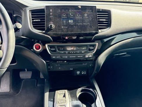Used 2022 Honda Pilot Touring image 20