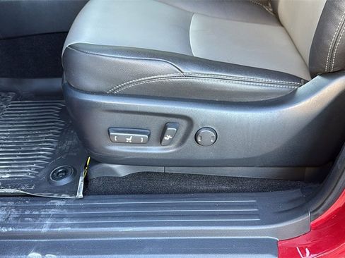 Used 2023 Toyota 4Runner SR5 Premium image 10