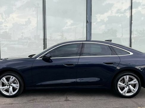 Used 2025 Audi A5 2.0T Premium Plus w/ Premium Plus AWD/4WD image 27