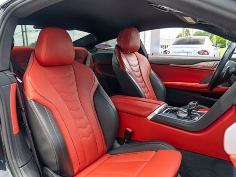 Used 2024 BMW M850i xDrive Coupe AWD/4WD image 19