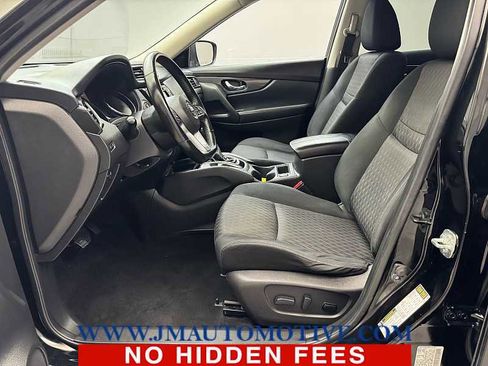 Used 2018 Nissan Rogue SV AWD/4WD image 12