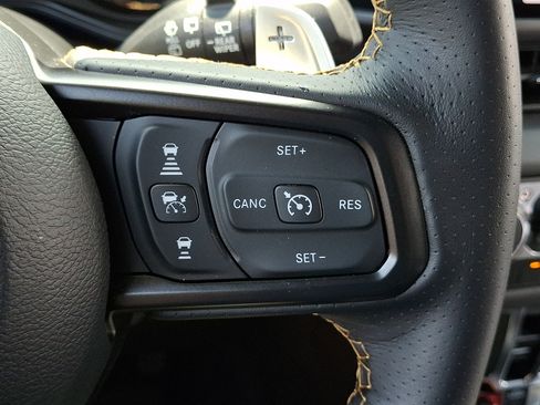 Used 2025 Jeep Wrangler Unlimited Rubicon 392 AWD/4WD image 29