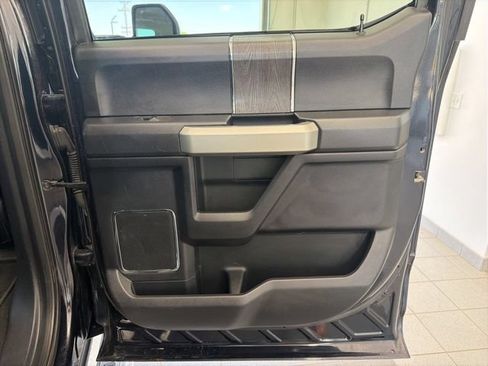 Certified 2021 Ford F250 Lariat w/ Lariat Ultimate Package AWD/4WD image 12