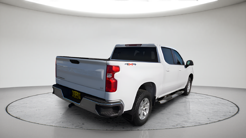 Used 2024 Chevrolet Silverado 1500 LT w/ Work Truck Package AWD/4WD image 7