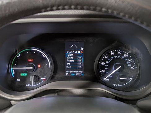 Used 2024 Toyota Sienna XLE image 32