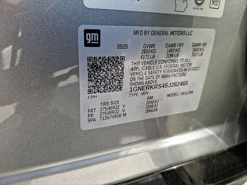 New 2025 Chevrolet Traverse High Country w/ LPO, Illumination Package FWD image 18