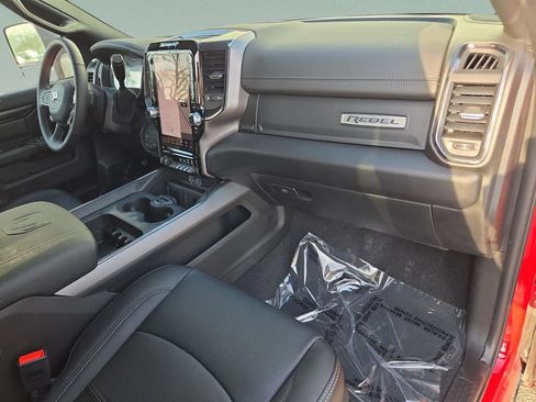 New 2026 RAM 2500 Rebel w/ Rebel Level 1 Equipment Group AWD/4WD image 31