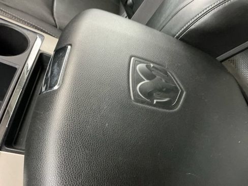 Used 2014 RAM 1500 Laramie w/ Convenience Group AWD/4WD image 22