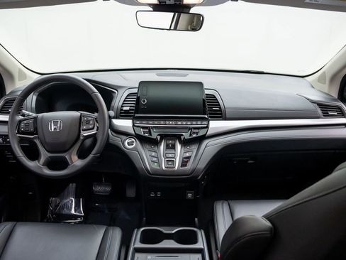 Used 2025 Honda Odyssey EX-L image 11