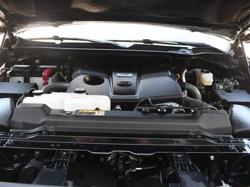 Used 2024 Toyota Tundra SR5 w/ SR5 Convenience Package AWD/4WD image 29